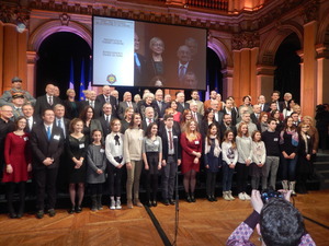 Remise du prix de la mémoire et du civisme de la fédération Maginot à la classe de CM1 de la clé des champs